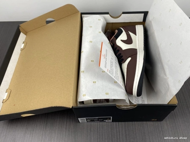 Rep Jordan Mocha Air DC6991-200 Low 1 0804